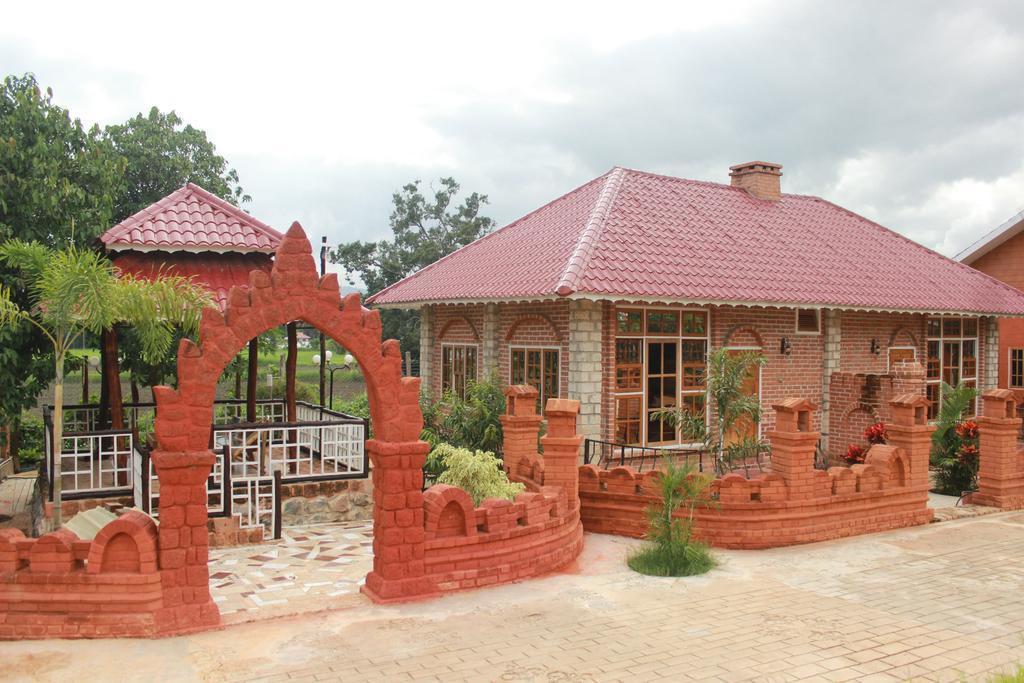 New May Haw Nann Villa Nyaung Shwe Dış mekan fotoğraf